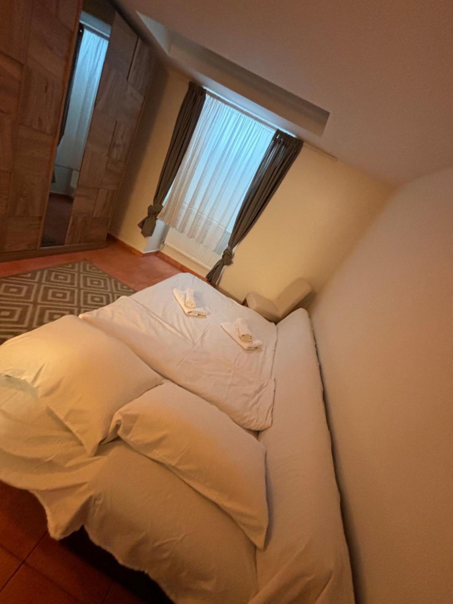 L&L Residence Βρυξέλλες Εξωτερικό φωτογραφία